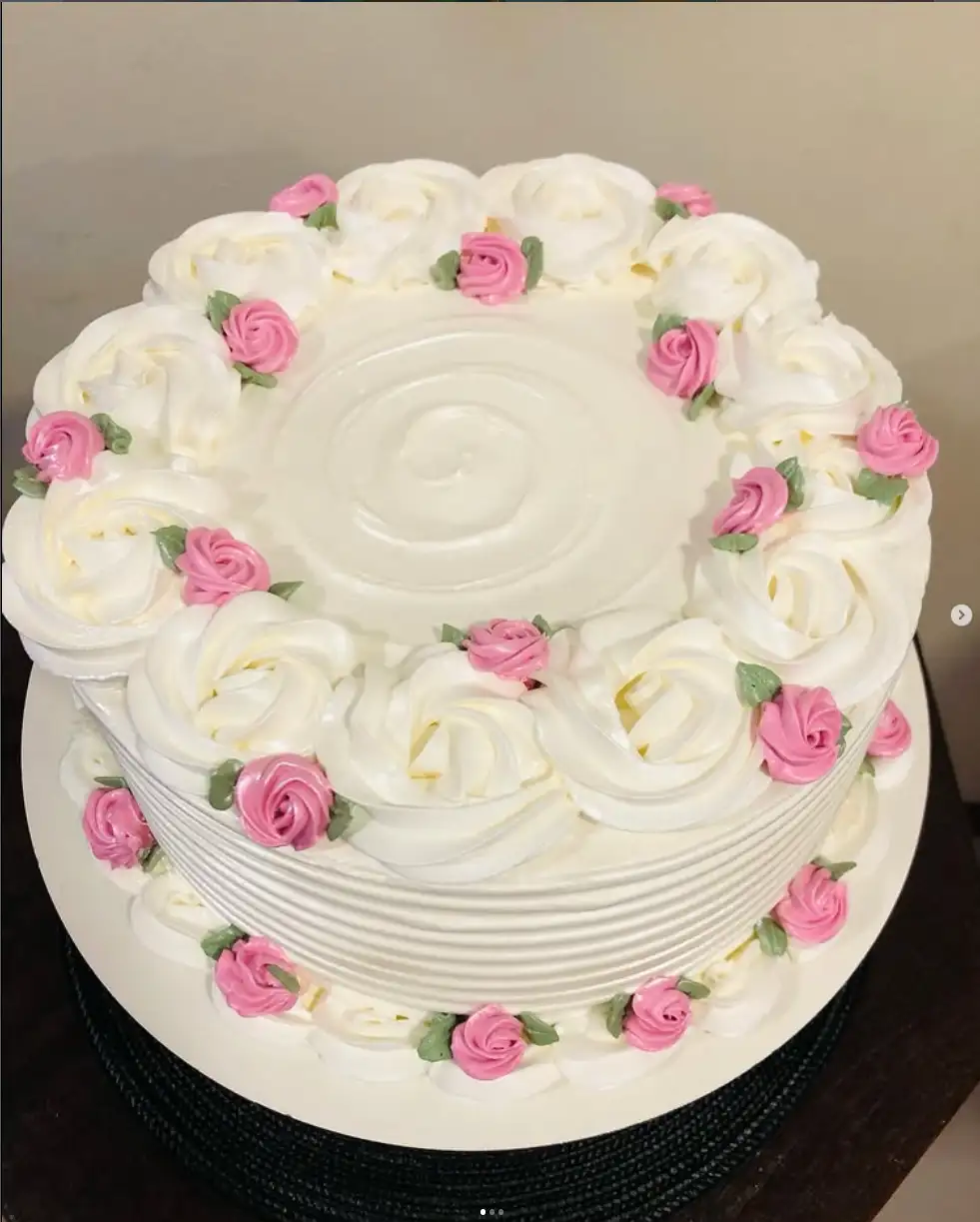 Bolos de Aniversário Brendha Confeitaria