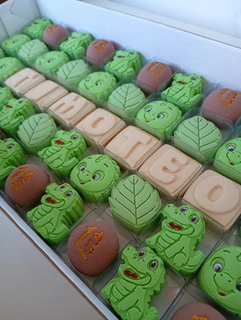 Docinhos personalizados temáticos feitos à mão em Palhoça